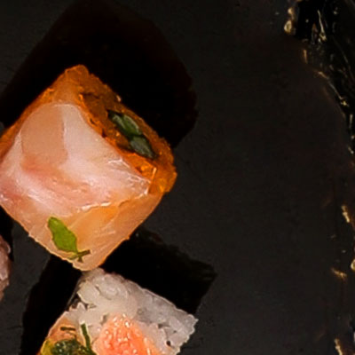 sushi roll (maki sushi)